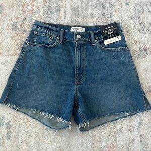 Abercrombie Curve Love High Rise Mom Short